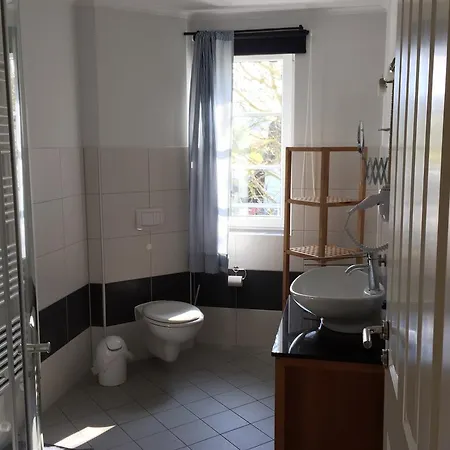 Alte Fischerkate Und Moewennest Apartment Gross Zicker