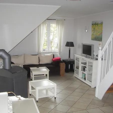 Alte Fischerkate Und Moewennest Apartment