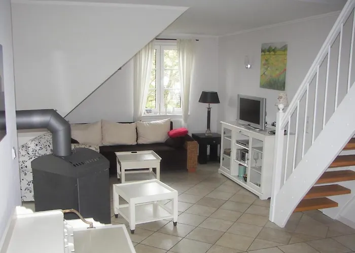 Alte Fischerkate Und Möwennest Apartment
